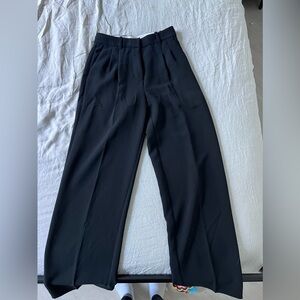 Aritzia effortless pants black size 2